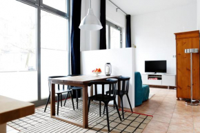 Apartment SWINE in Mitte - Cozy Family & Business Flair welcomes you - Rockchair Apartments